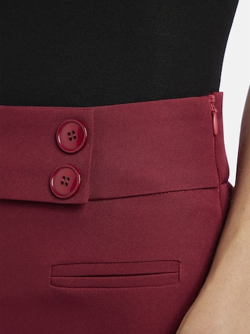 Nicowa Slimfit Pantalon 'COREANA' in Rood
