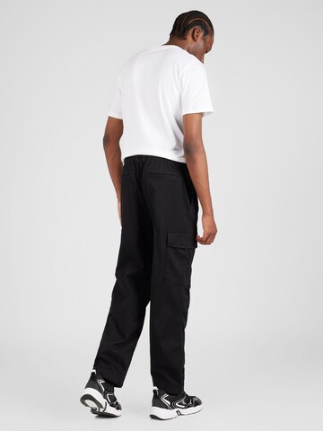 Regular Pantalon cargo 'Essential' Calvin Klein Jeans en noir