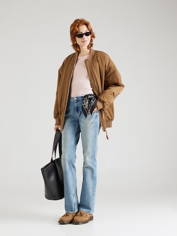 TOMMY HILFIGER Koszulka '1985' w kolorze różowy