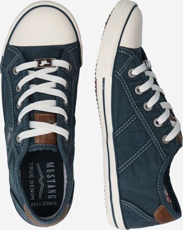 MUSTANG Sneaker in Blau