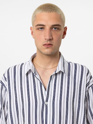 VAMOS CLO - Comfort Fit Camisa 'Blazing Star' em azul