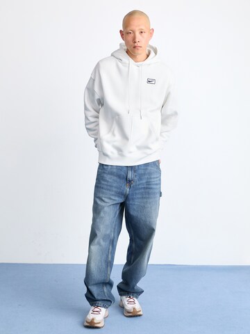 Bluză de molton de la Nike Sportswear pe alb