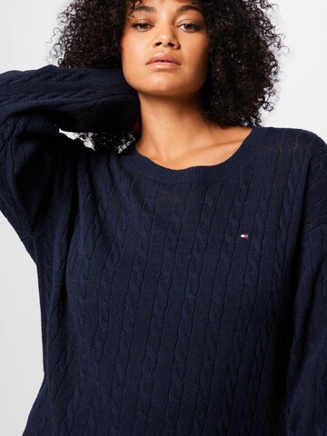 Tommy Hilfiger Curve Pullover in Blau