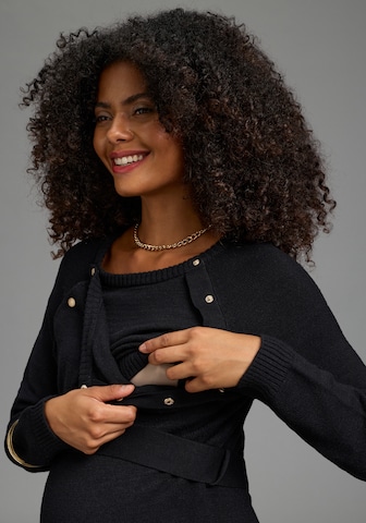 Neun Monate Abendkleid in Schwarz