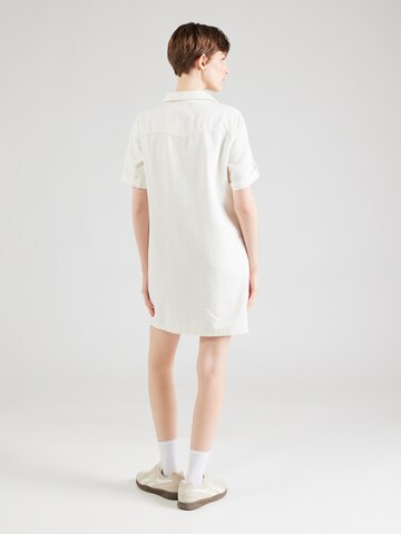 Abito camicia 'VMJENNIE' di VERO MODA in bianco