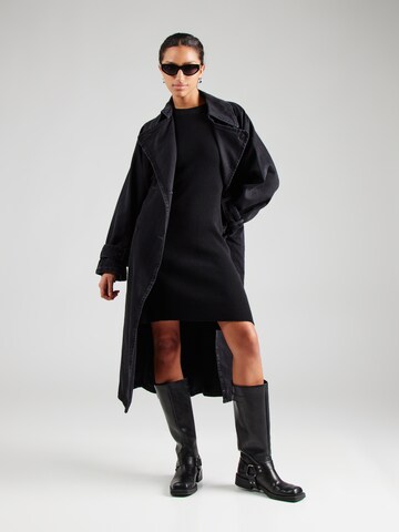 Robe 'Jolin' ABOUT YOU en noir