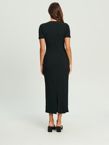 Calli Φόρεμα 'MARLIE' σε μαύρο: πίσω