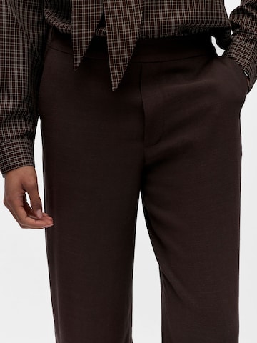 Loosefit Pantalon 'OBJSanne Aline' OBJECT en marron