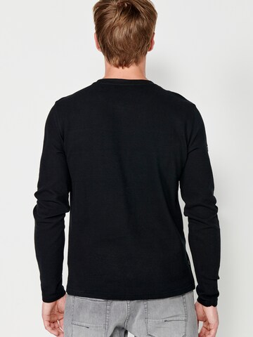 KOROSHI - Camiseta en negro