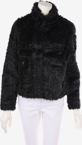 JJB BENSON Faux Fur-Jacke L in Schwarz: predná strana