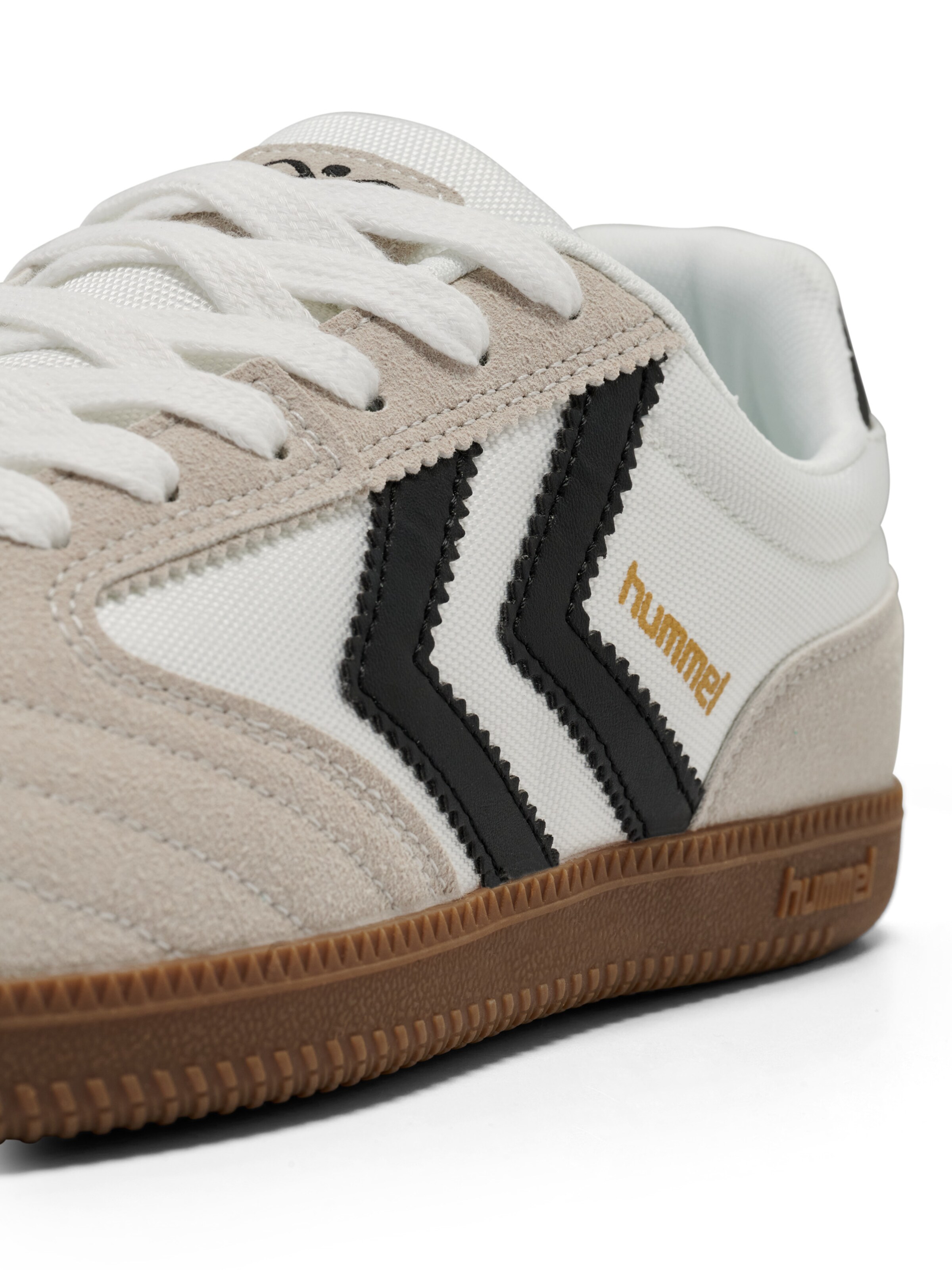 Baskets basses Hummel en blanc