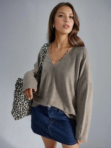 Busem - Camisa em castanho