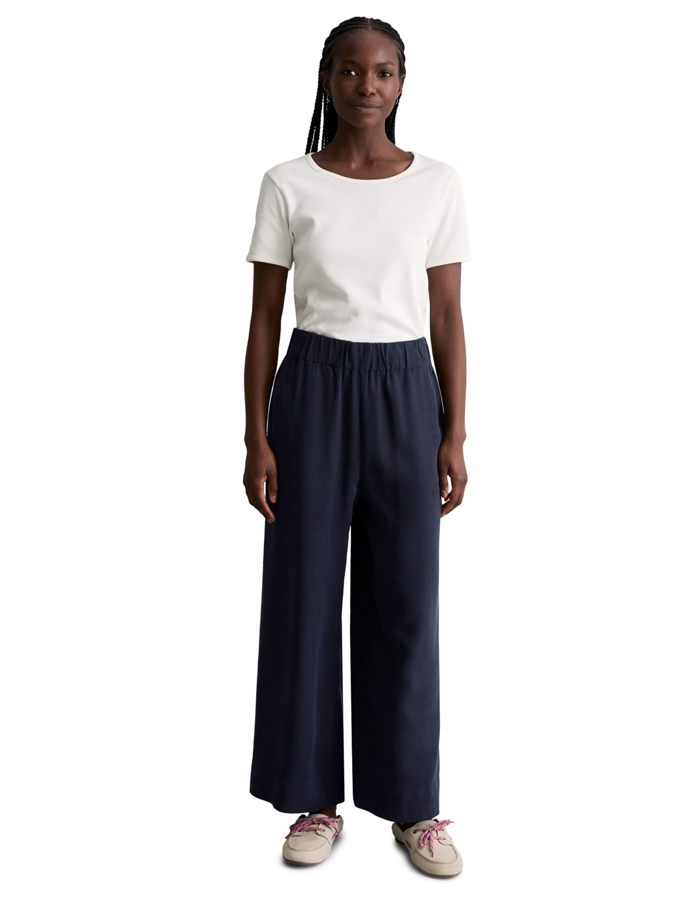 Marc O'Polo DENIM Szeroka nogawka Spodnie w kolorze niebieski