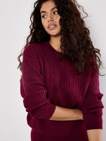 Pull-over Apricot en rouge