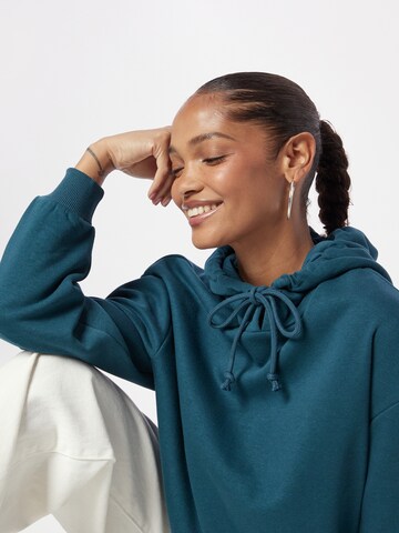 PIECES Sweatshirt 'PCChilli' in Blue