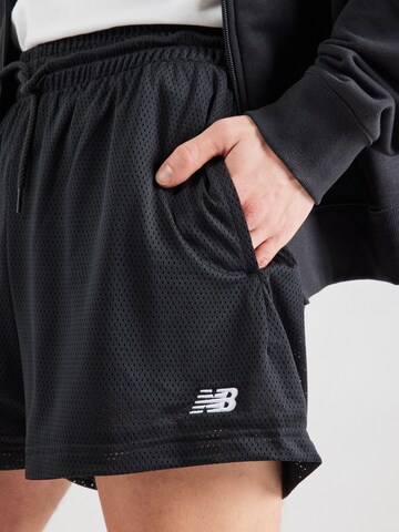 Regular Pantaloni 'Essentials' de la new balance pe negru