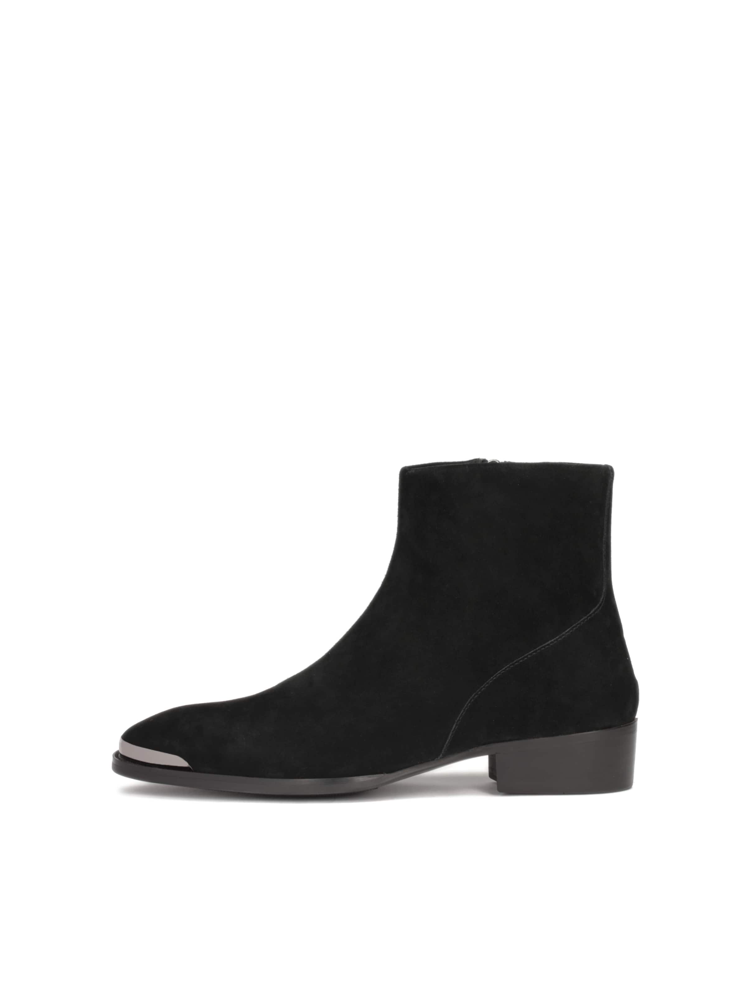 Boots di Kazar Studio in nero: frontale