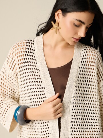 oltre Sweater in White