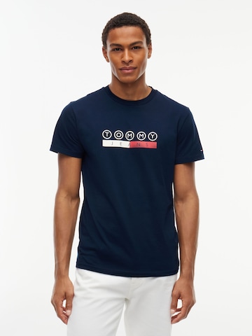 T-Shirt 'DNA PLAY' Tommy Jeans en bleu : devant
