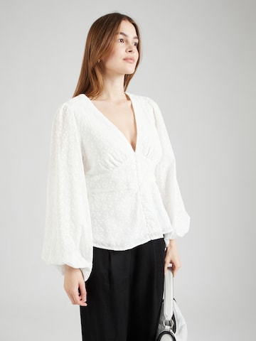 VILA Блуза 'Malina' в бяло: отпред