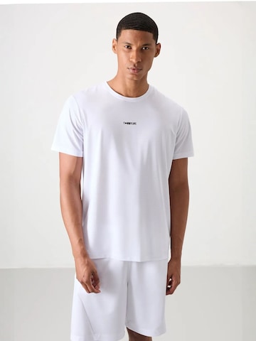 Tommy Life - Camisa em branco: frente