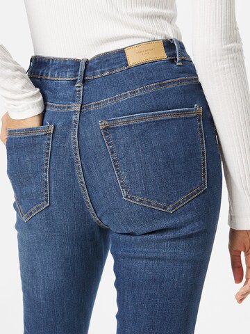 VERO MODA - Slimfit Vaquero 'Sophia' en azul