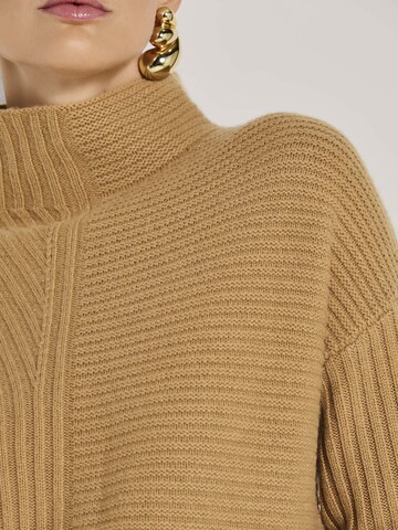 Pull-over MADELEINE en beige
