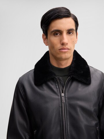 STRELLSON Jacke in Schwarz