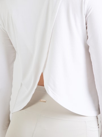 Maglia funzionale 'Mandes' di Athlecia in bianco
