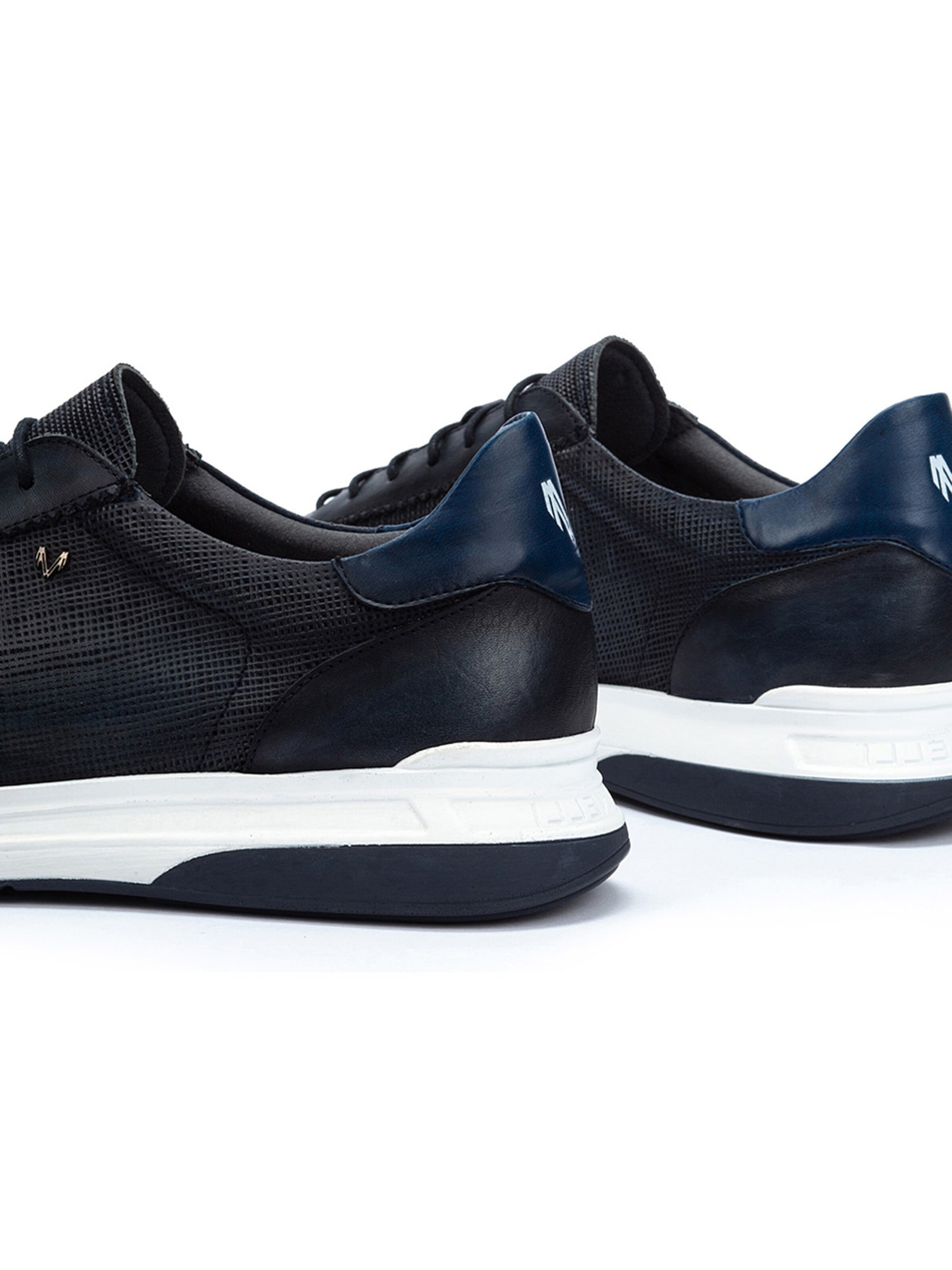 MartinelliNiske tenisice 'WALDEN' - crna boja