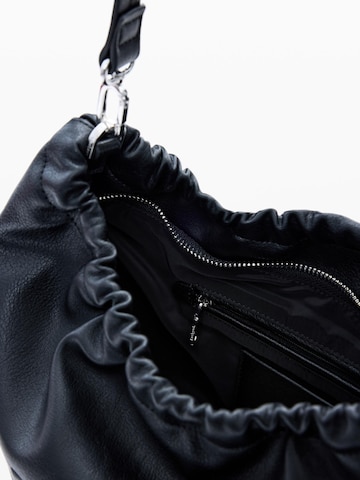 Geantă de umăr de la Desigual pe negru