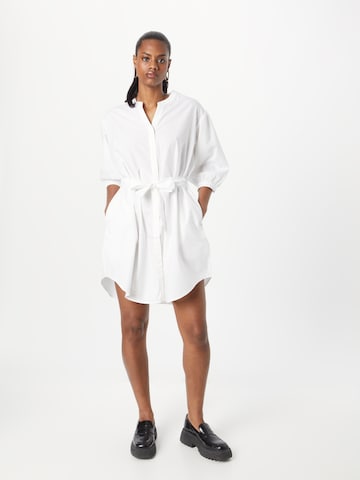 Robe-chemise 'Biella' MSCH COPENHAGEN en blanc : devant