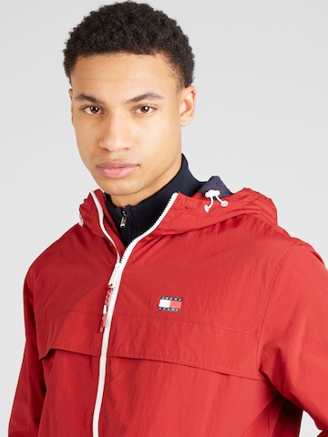 Tommy Jeans Between-season jacket 'CHICAGO' in Red