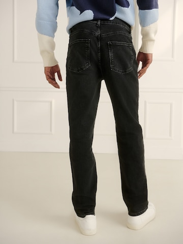 Guido Maria Kretschmer Men Regular Jeans 'Maiko' in Black