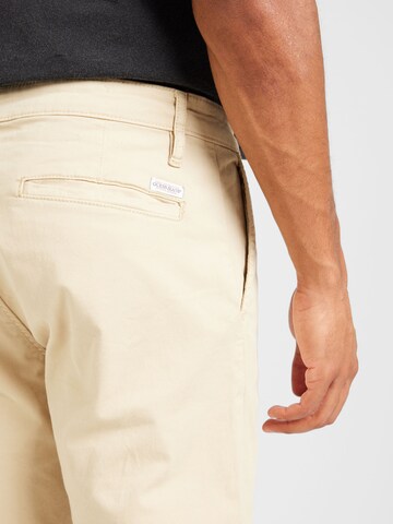 GUESS JEANS Regularen Chino hlače | bež barva