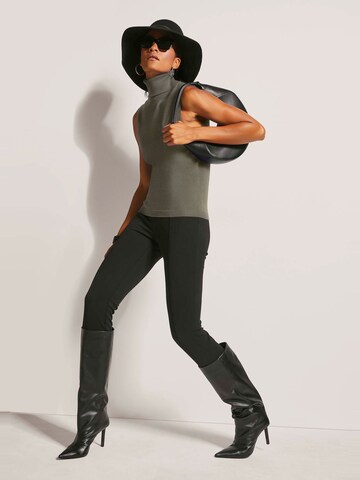 MADELEINE Trui in Grijs