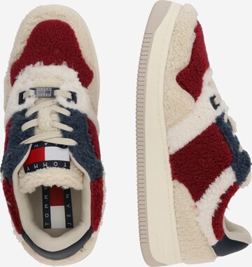 Tommy Jeans Sneaker in Grau