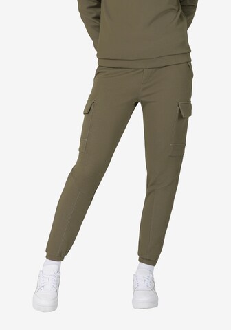 TIMEZONE Tapered Cargo Pants 'Rakima' in Green: front