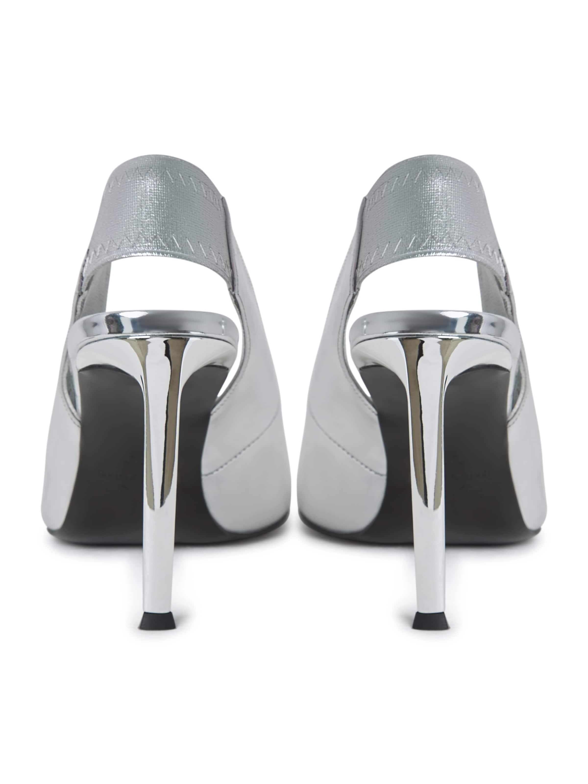 CESARE GASPARI Slingback pumps in Silver