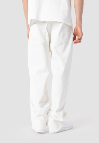 Elias Rumelis Baggy Farmer 'Rhody' - fehér