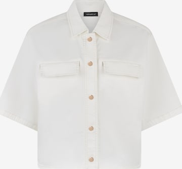 APART Blouse in White: front