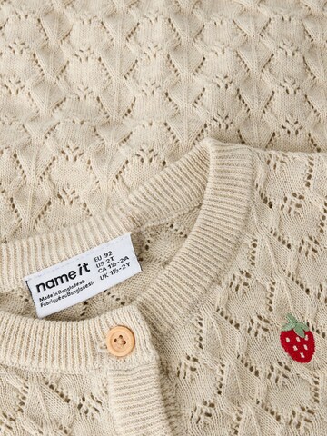 NAME IT - Cárdigan en beige