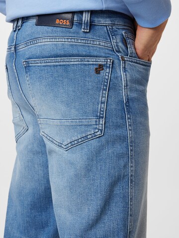 BOSS Regular Jeans 'Tatum' in Blauw