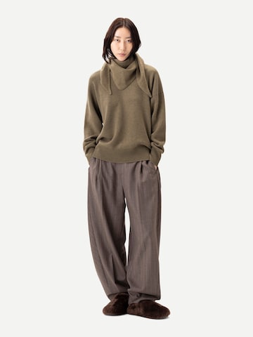 GOBI Cashmere Kaulaliina 'Unisex Triangular Cashmere Scarf' värissä vihreä
