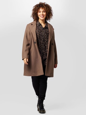 Vero Moda Curve Between-seasons coat 'Addie' in Brown