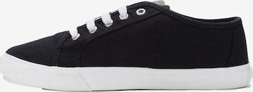 Ethletic Sneakers laag in Zwart