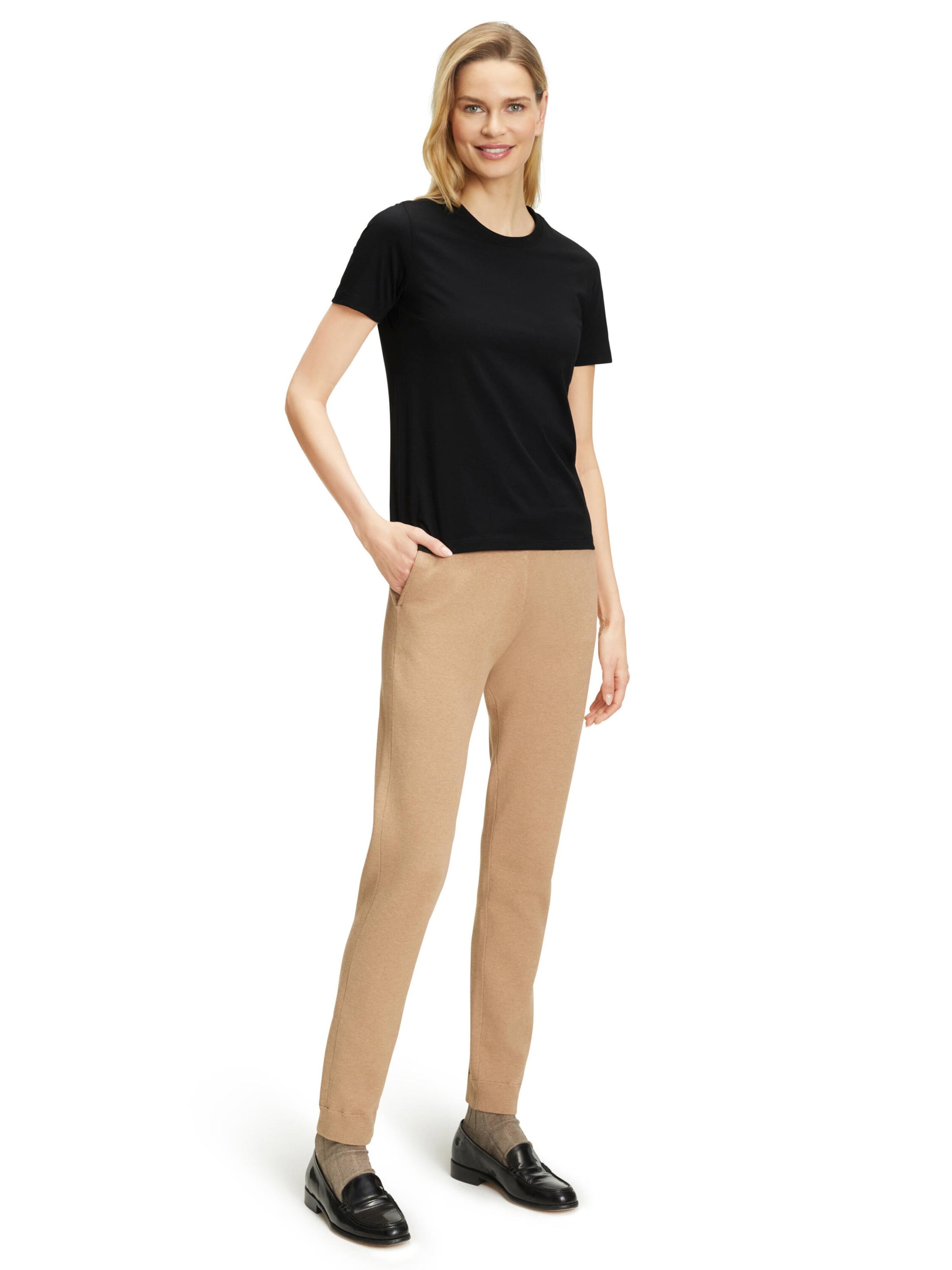 FALKE Shirt 'Essential' in Black