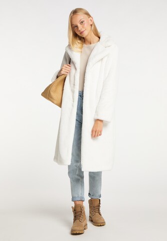 taddy Between-Seasons Coat in White