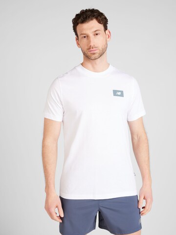 T-Shirt 'Essentials' new balance en blanc