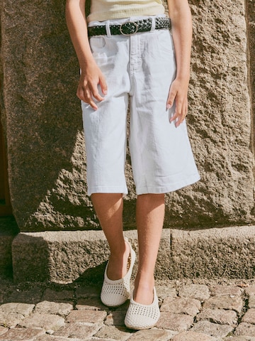 NAME IT - Ropa ancha Pantalón 'NKFRose' en blanco: frente